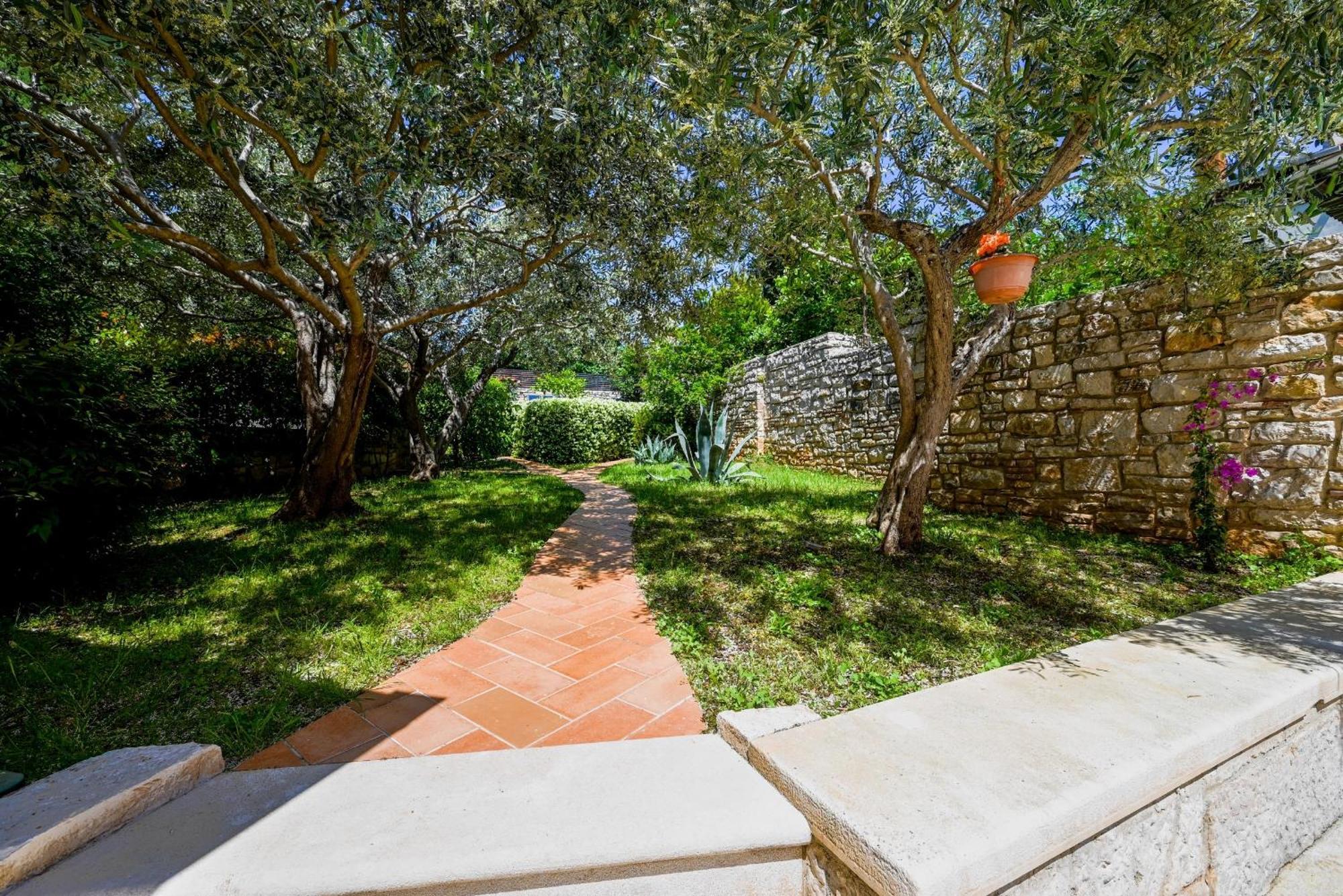 Casa Degli Artisti Rovinj Quarto foto