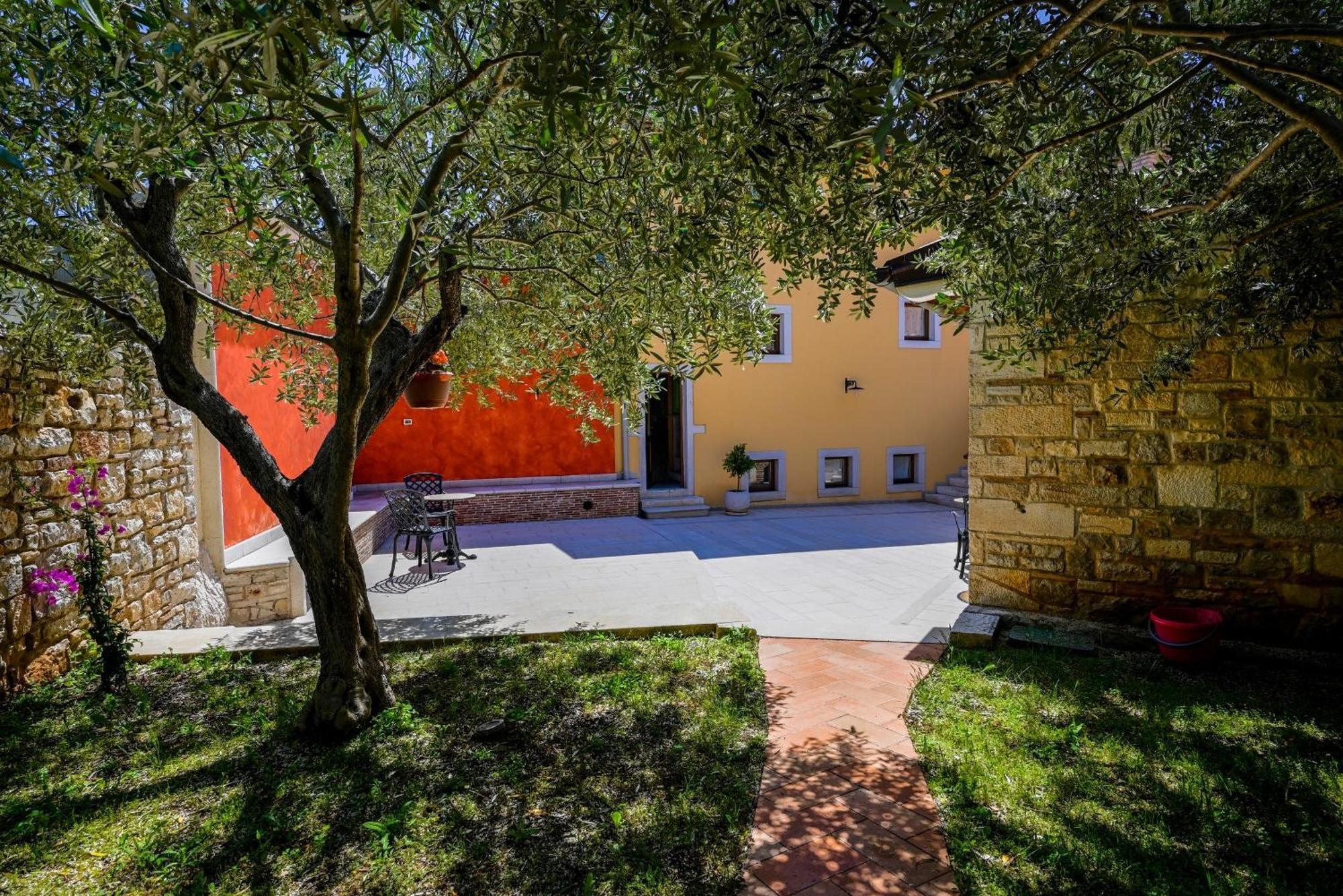 Casa Degli Artisti Rovinj Quarto foto
